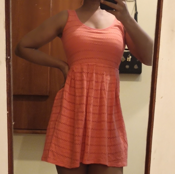 Dresses & Skirts - ❌❌SOLD❌❌ Detailed embroidered midi dress